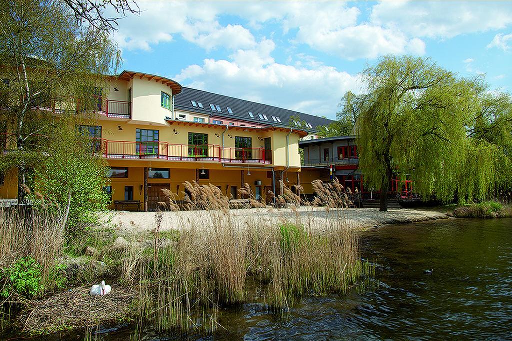 Seminar- Und Gaestehaus Flussbad Gartenstrasse — Fotos 1